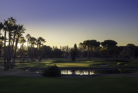 Summer sunrise over the 3rd hole of Real Sevilla Golf