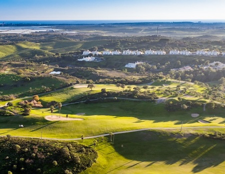 Castro Marim Golf Course with villas in the background