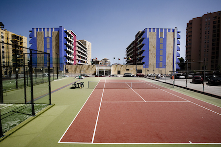 Tennis and padel tennis courts at the hotel