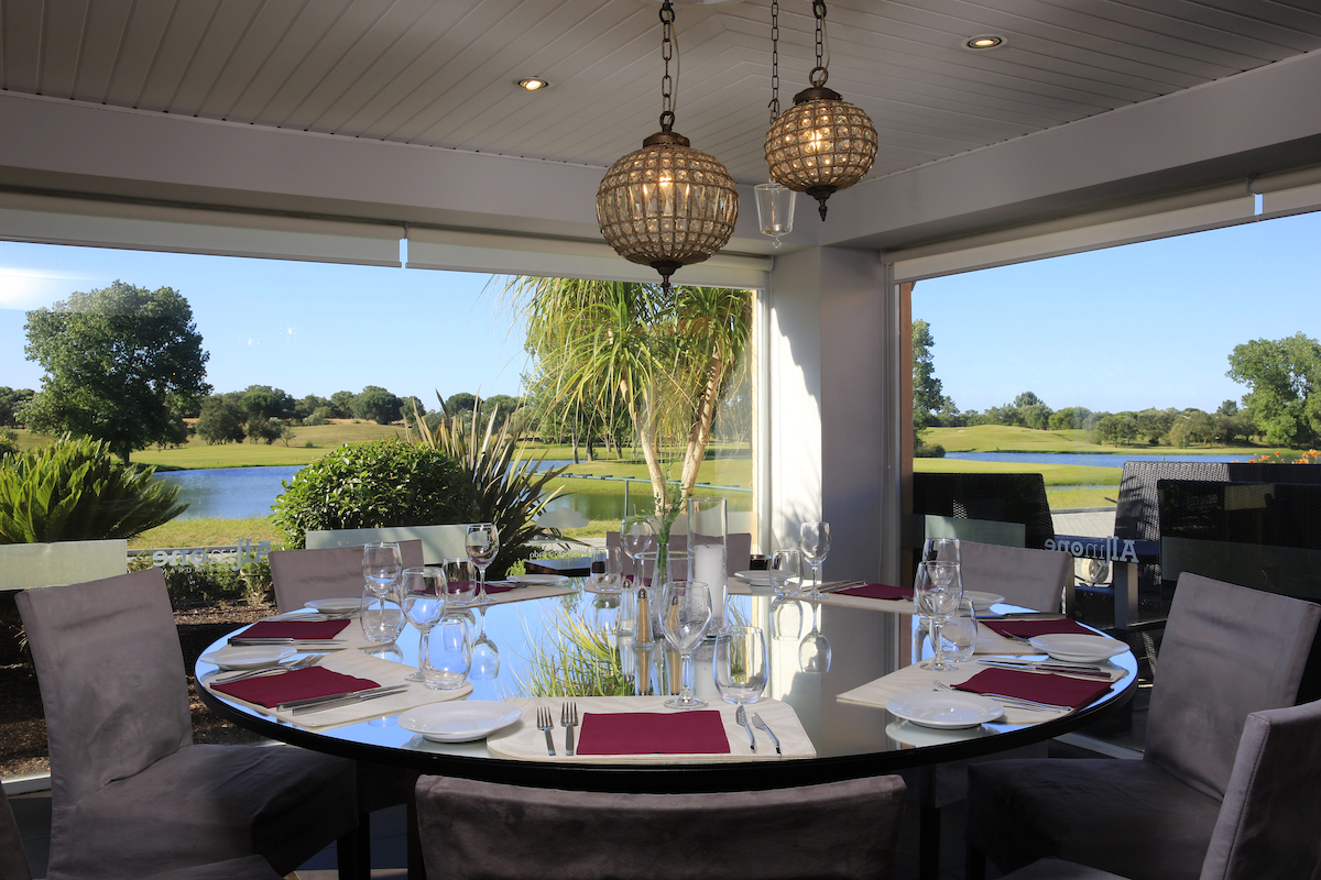 Restaurant at Montado Golf Resort with view of the golf course