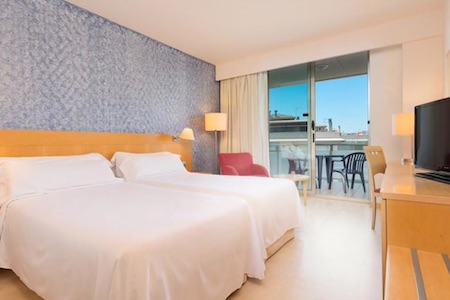 Twin Room at Sol Port Cambrils