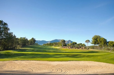 Large fariway bunker on Estepona Golf