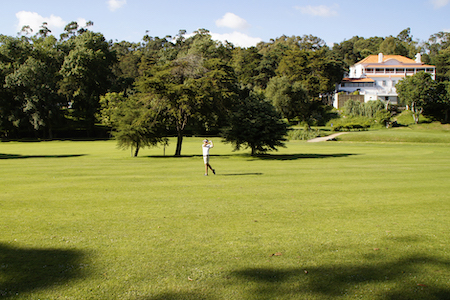 Wide fairway on Lisbon Sports Club